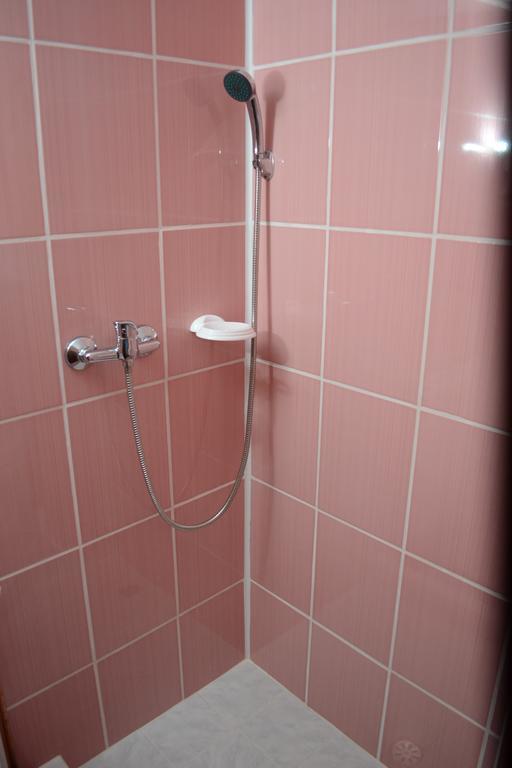 Ersa Panzio Hotel Bisericani  Bilik gambar