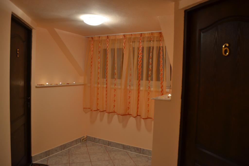 Ersa Panzio Hotel Bisericani  Luaran gambar