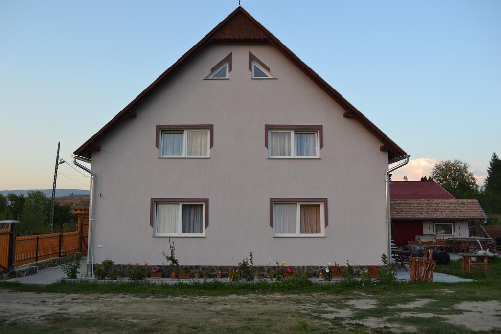 Ersa Panzio Hotel Bisericani  Luaran gambar